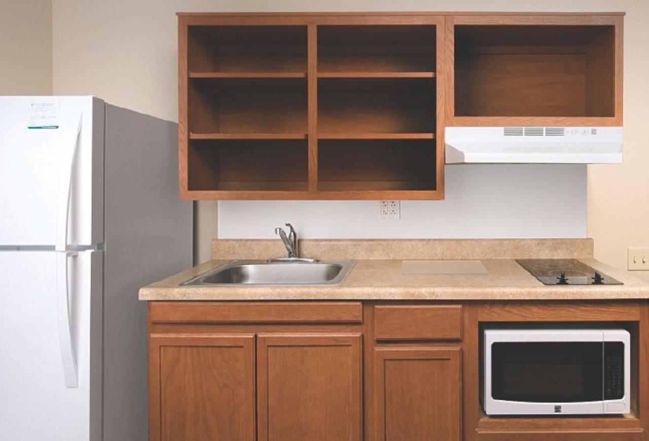 Woodspring Suites Council Bluffs Bagian luar foto
